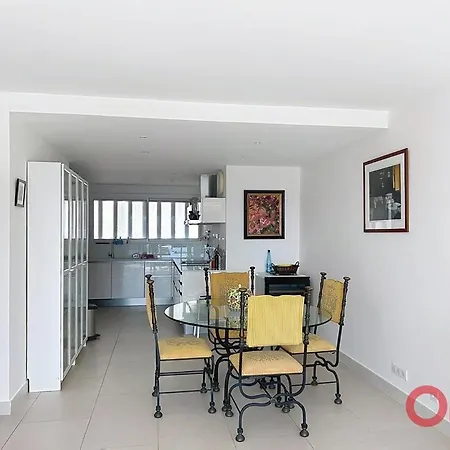 Superbe Vue - 4 Personnes – * Sainte-Maxime